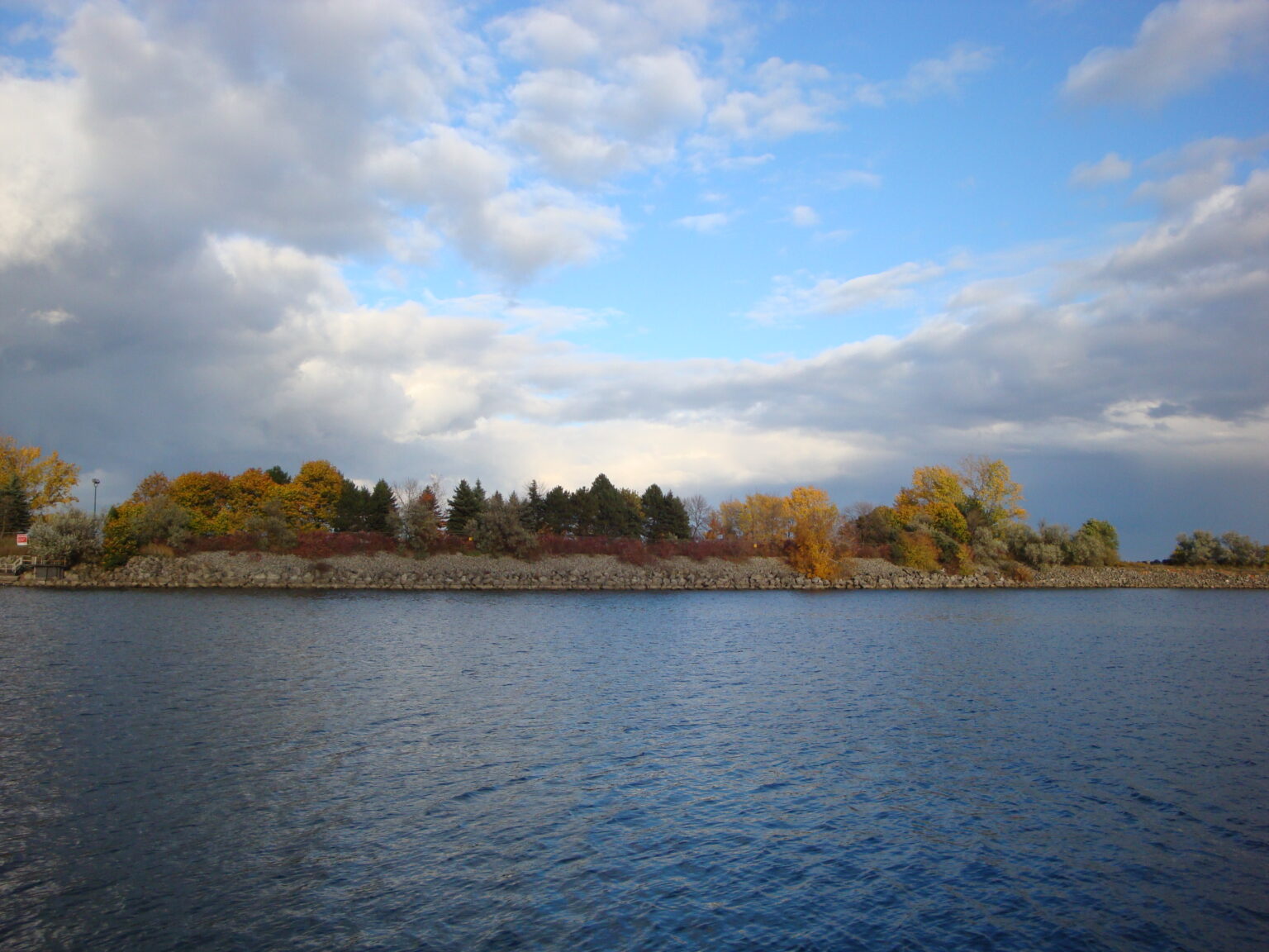 The Waterfront Trail in Lakeview, Mississauga, in autumn
